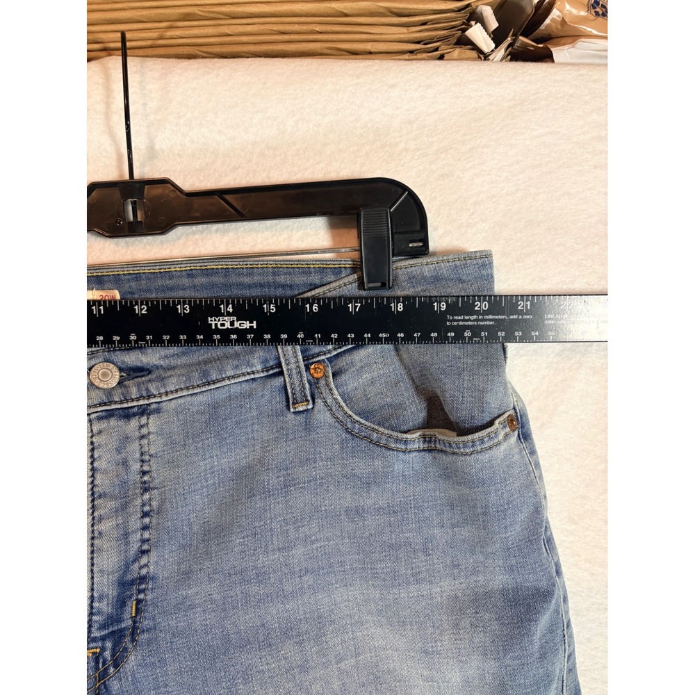 Levi's Boyfriend Jeans Plus Size 20W Distressed Light Wash Straight Leg Denim - Picture 5 of 10